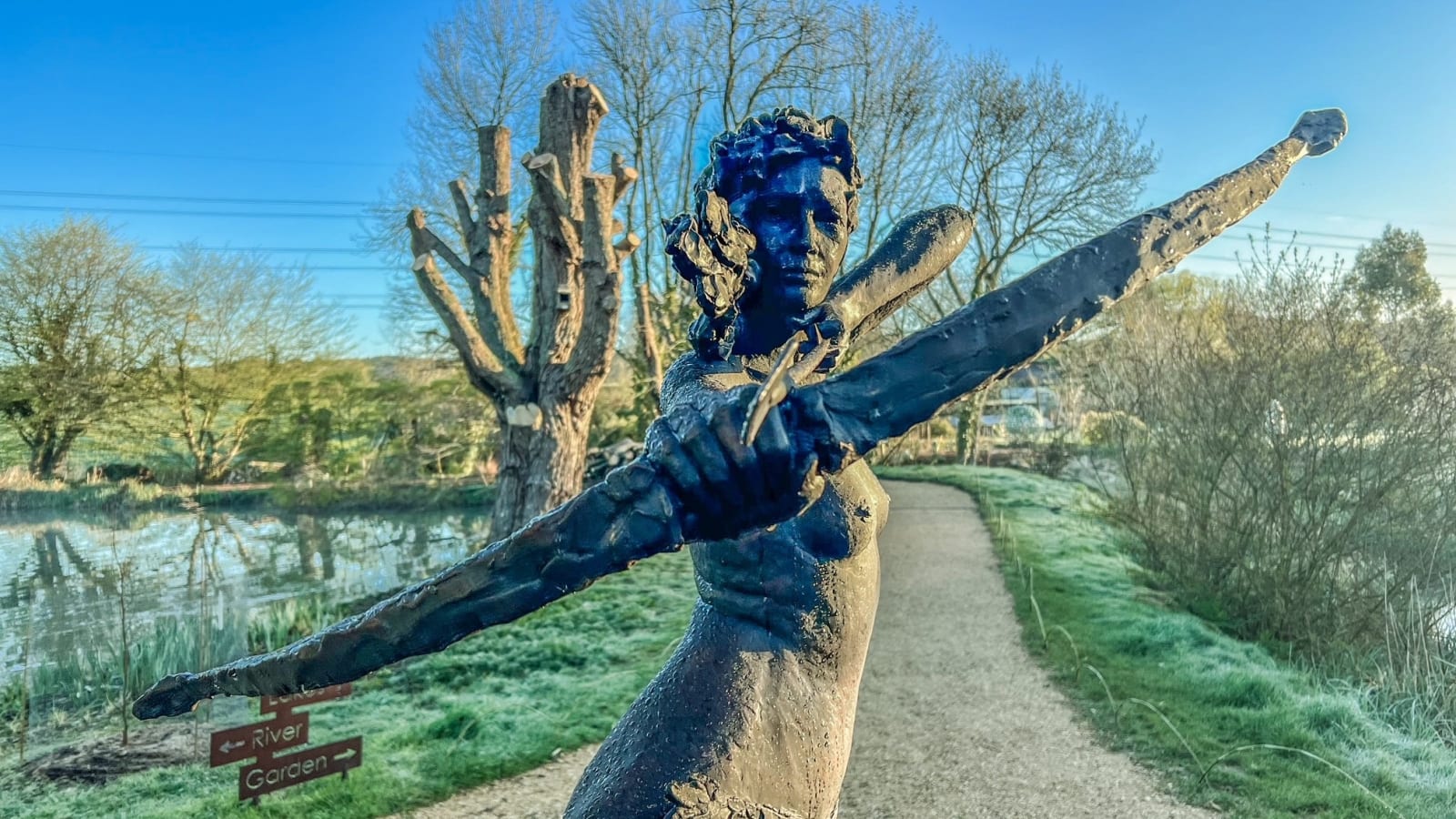 David Williams-Ellis, Diana The Huntress