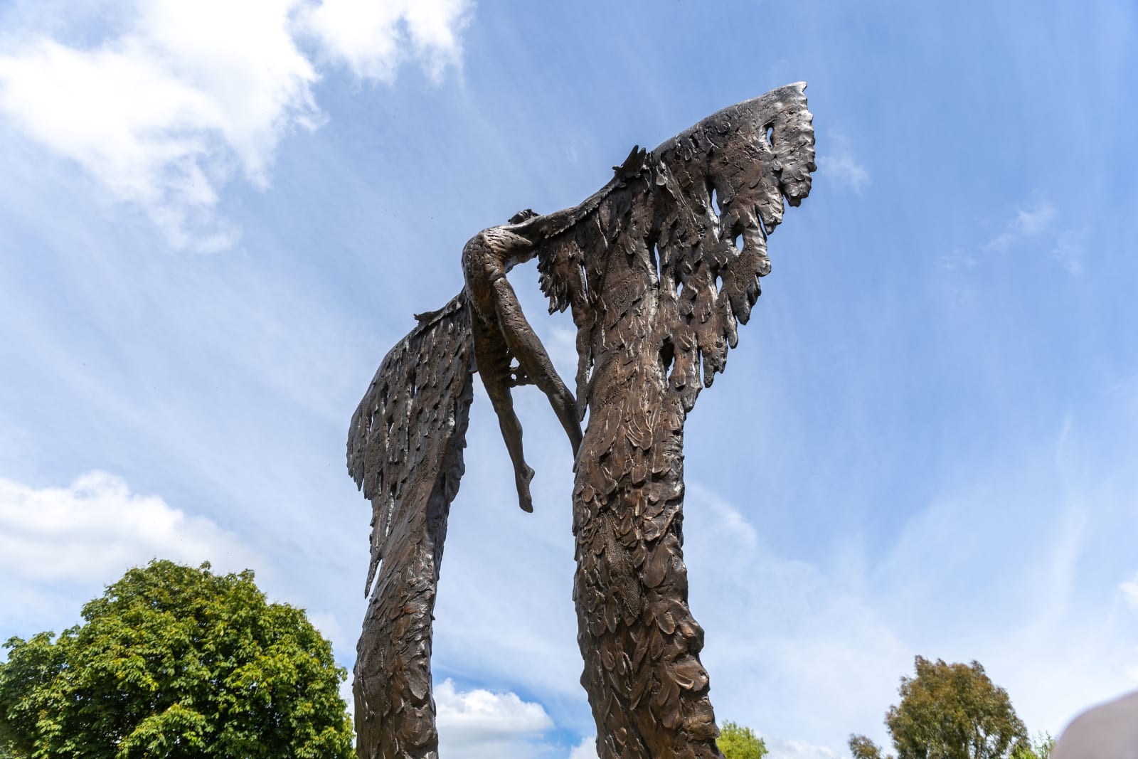Nicola Godden, Icarus Rising , 2024