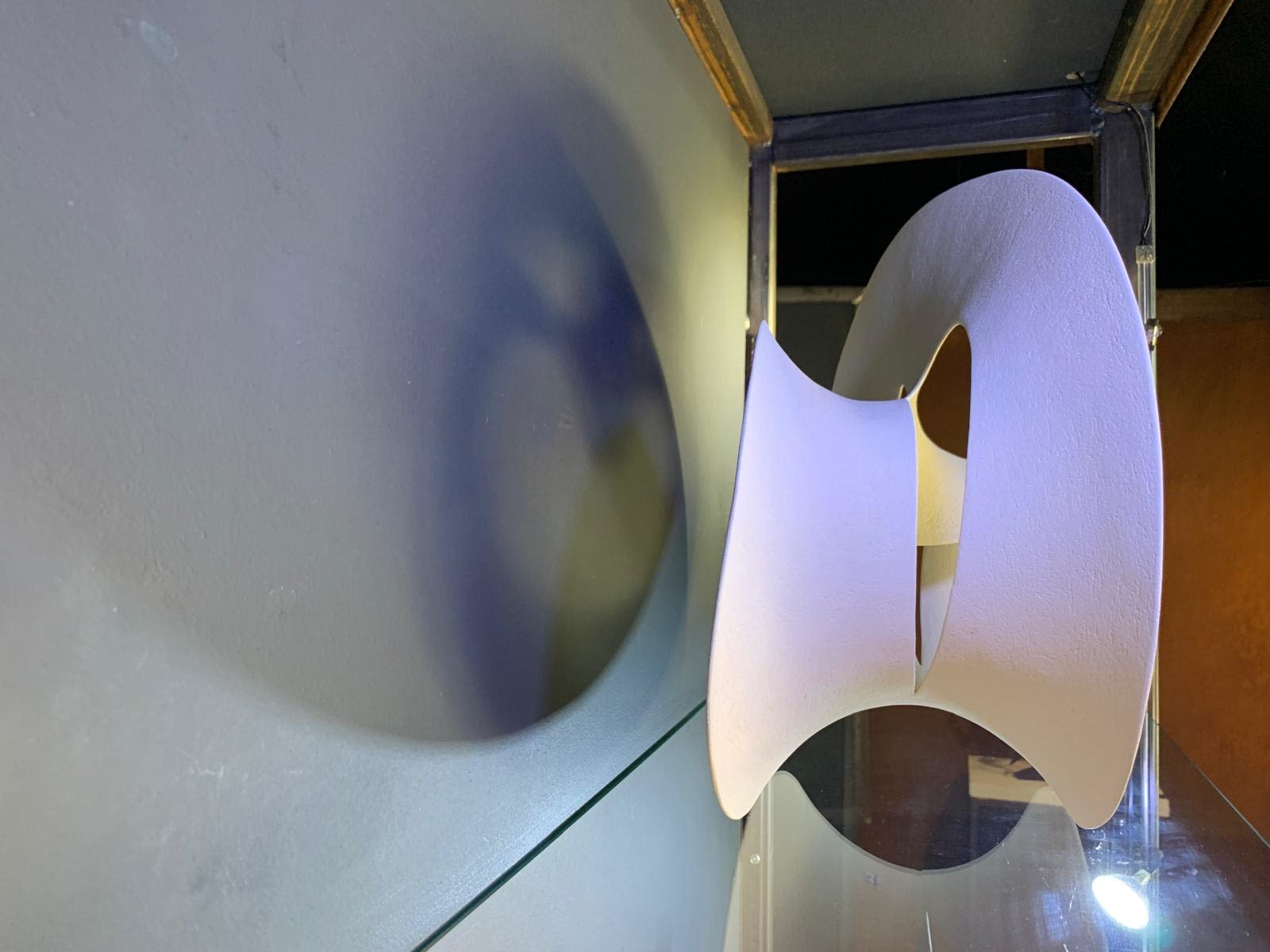 Adrian Bates, Möbius Deconstructed 110 white