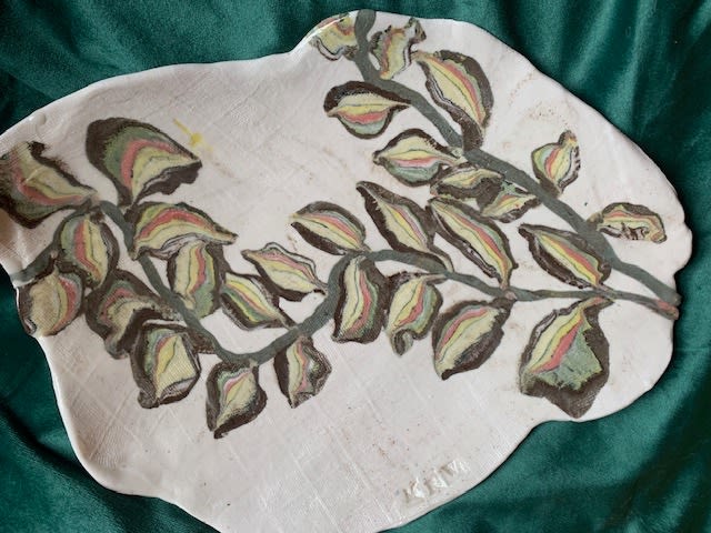 Maralyn Reed-Wood, Leaves