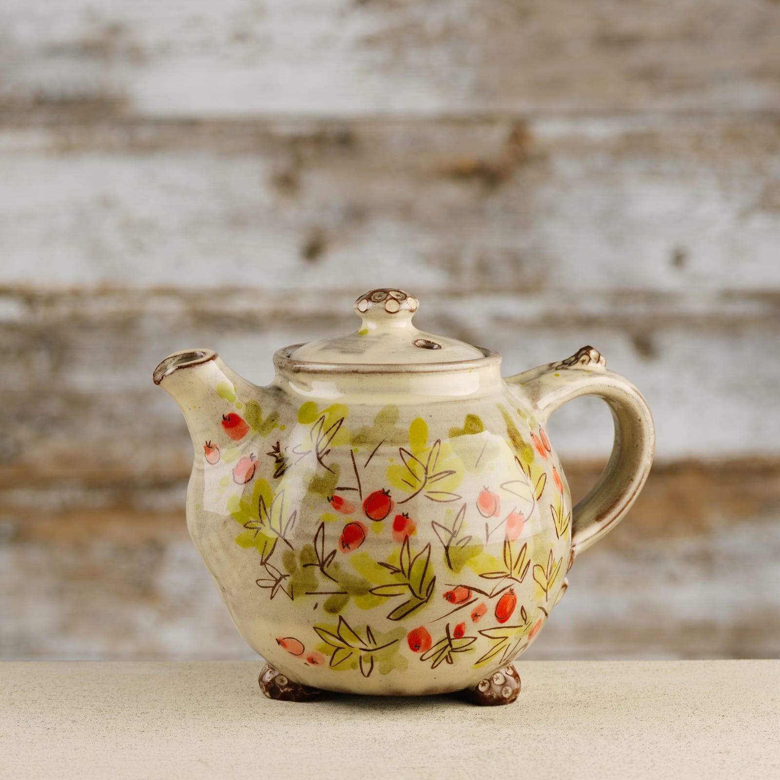 Michelle Lowe, Hawthorn Berry Teapot