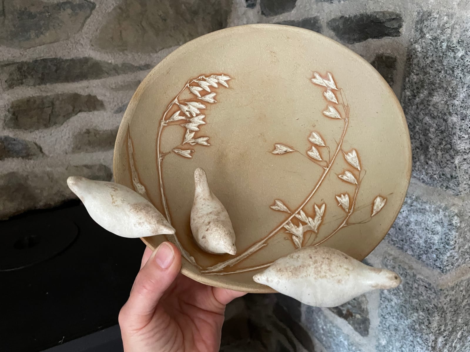 Lois Carson, Dish with Oats and Birds