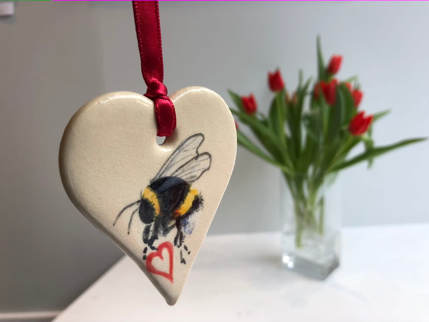 Lois Carson, Bee Mine - Bumblebee Heart