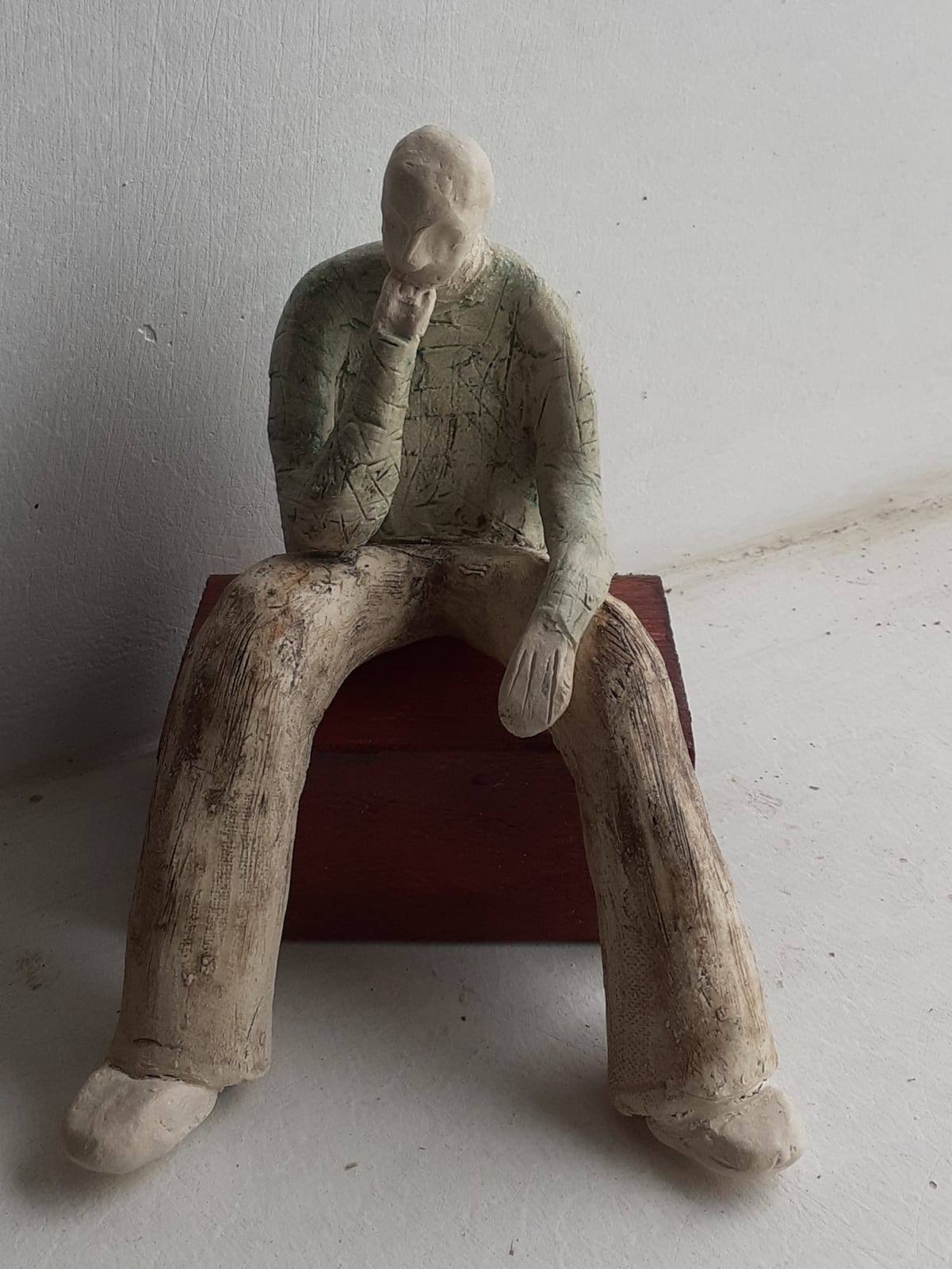 Wenna Crockatt, Seated Figure