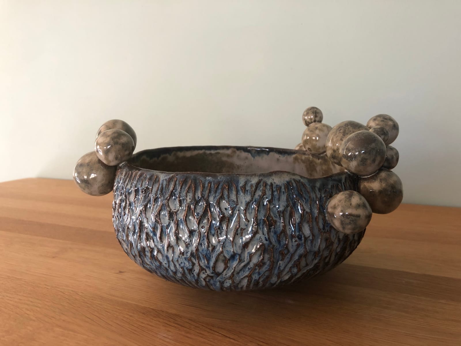 Lois Carson, Carved bowl & balls