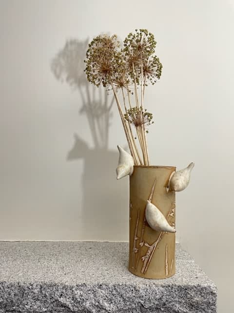 Lois Carson, Vase with Birds
