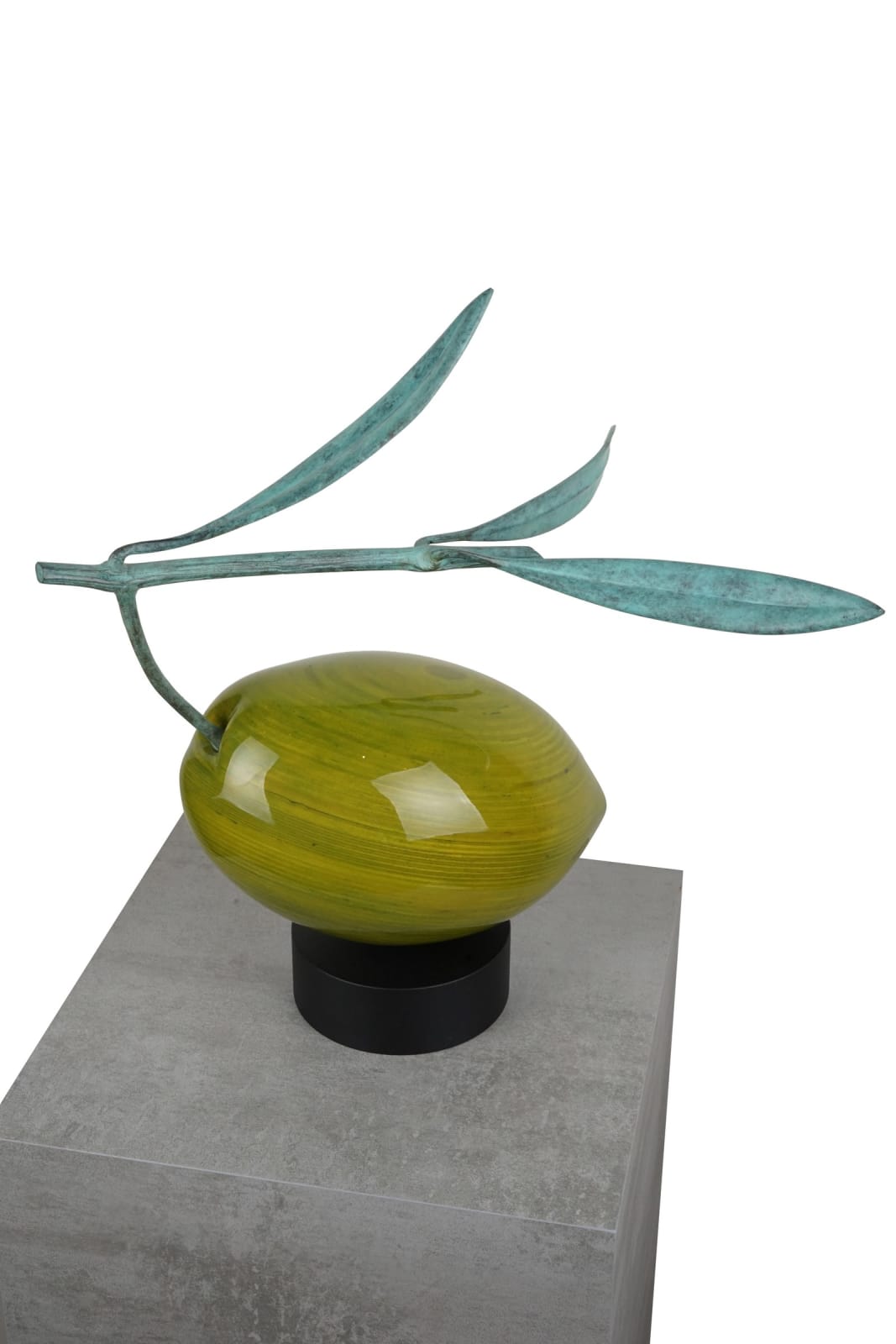 Serhiy Chepel, Olive, 2025