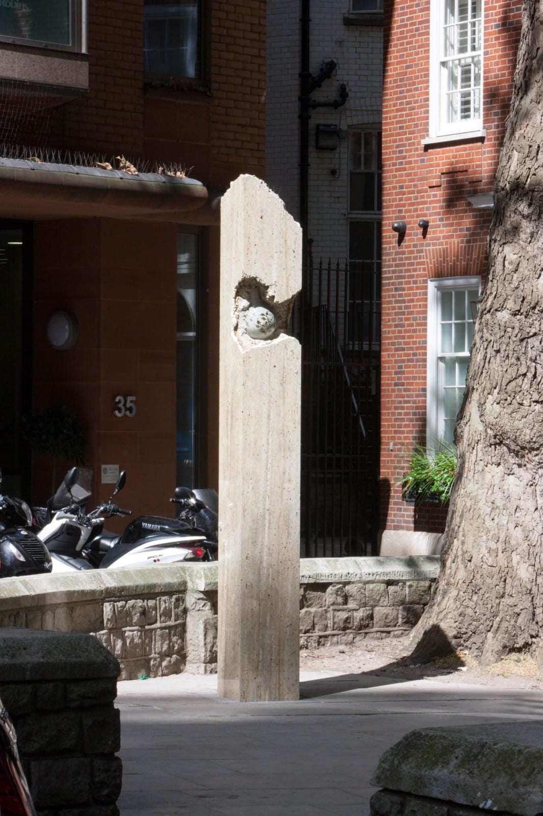 Shan Hur, Broken Pillar 12, 2015