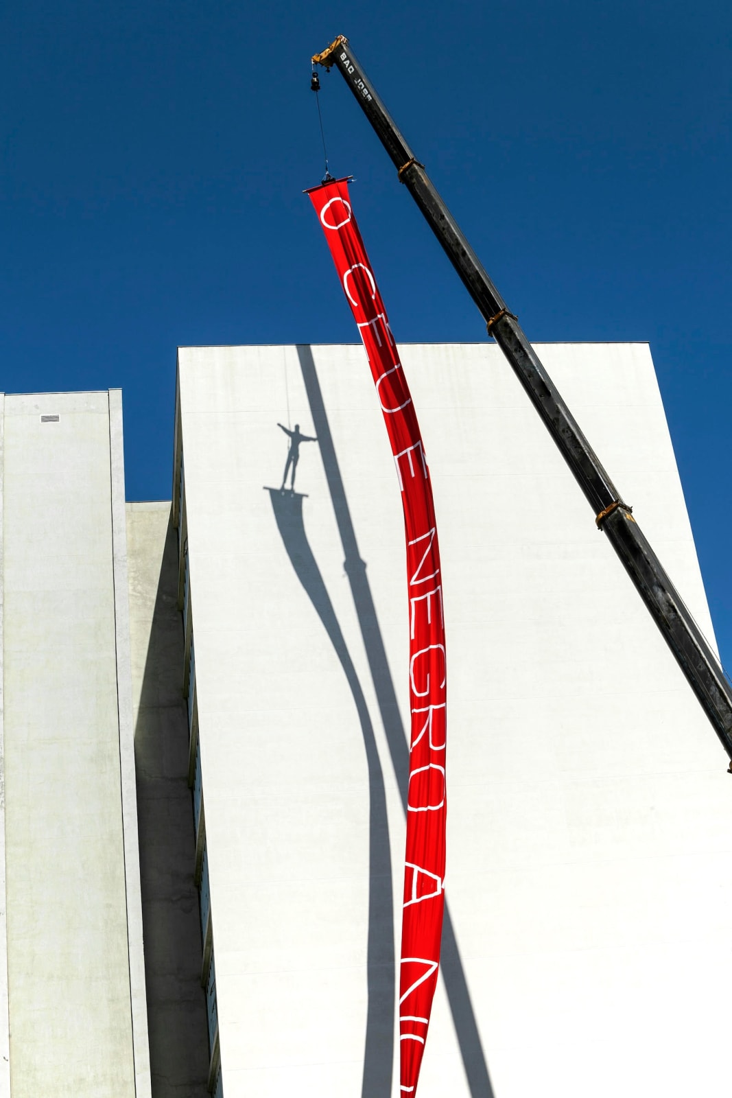 Fyodor Pavlov-Andreevich, Temporary Monument #7: O Pairado (São Paulo), 2017