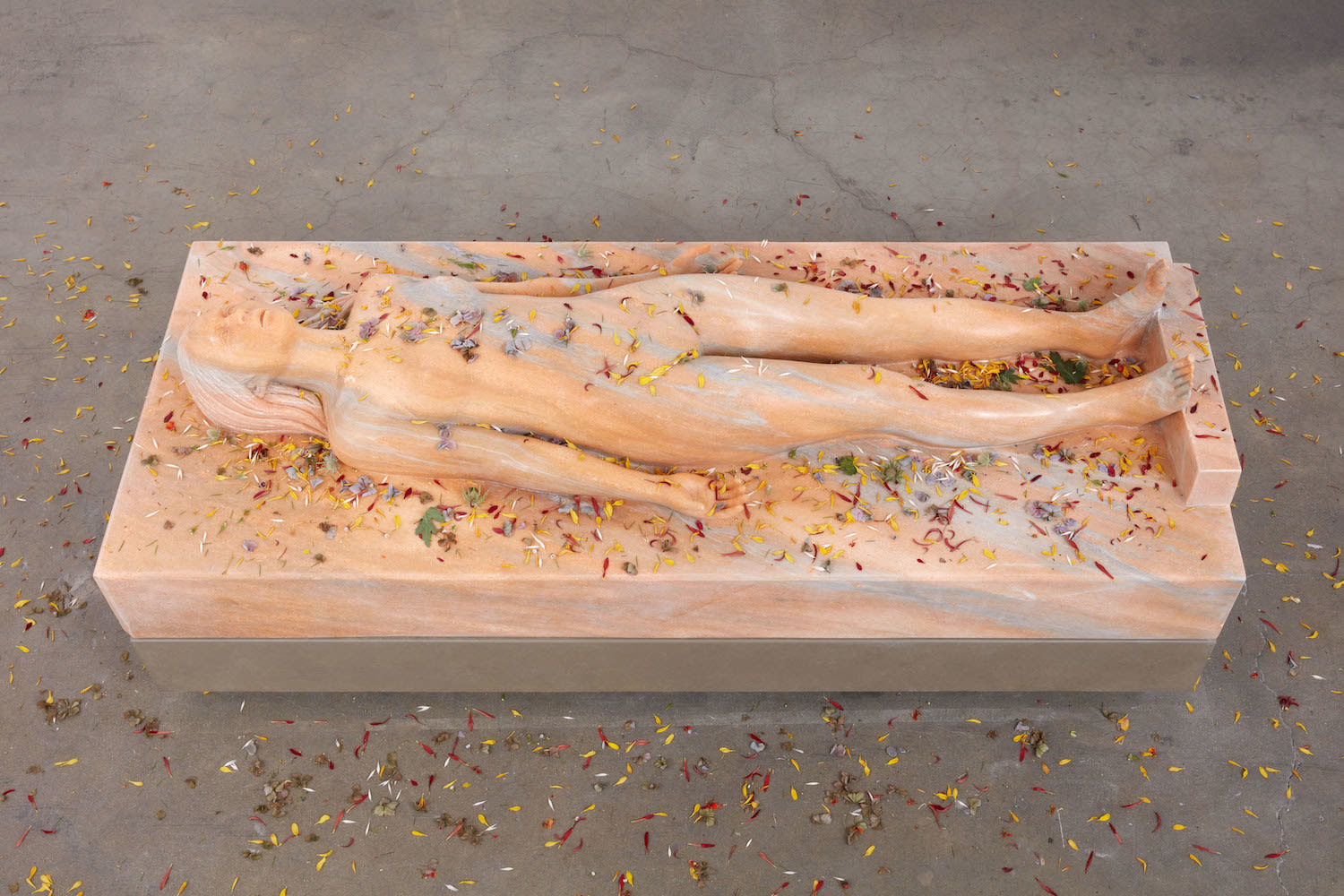 Kelly Akashi, Long Exposure, 2021