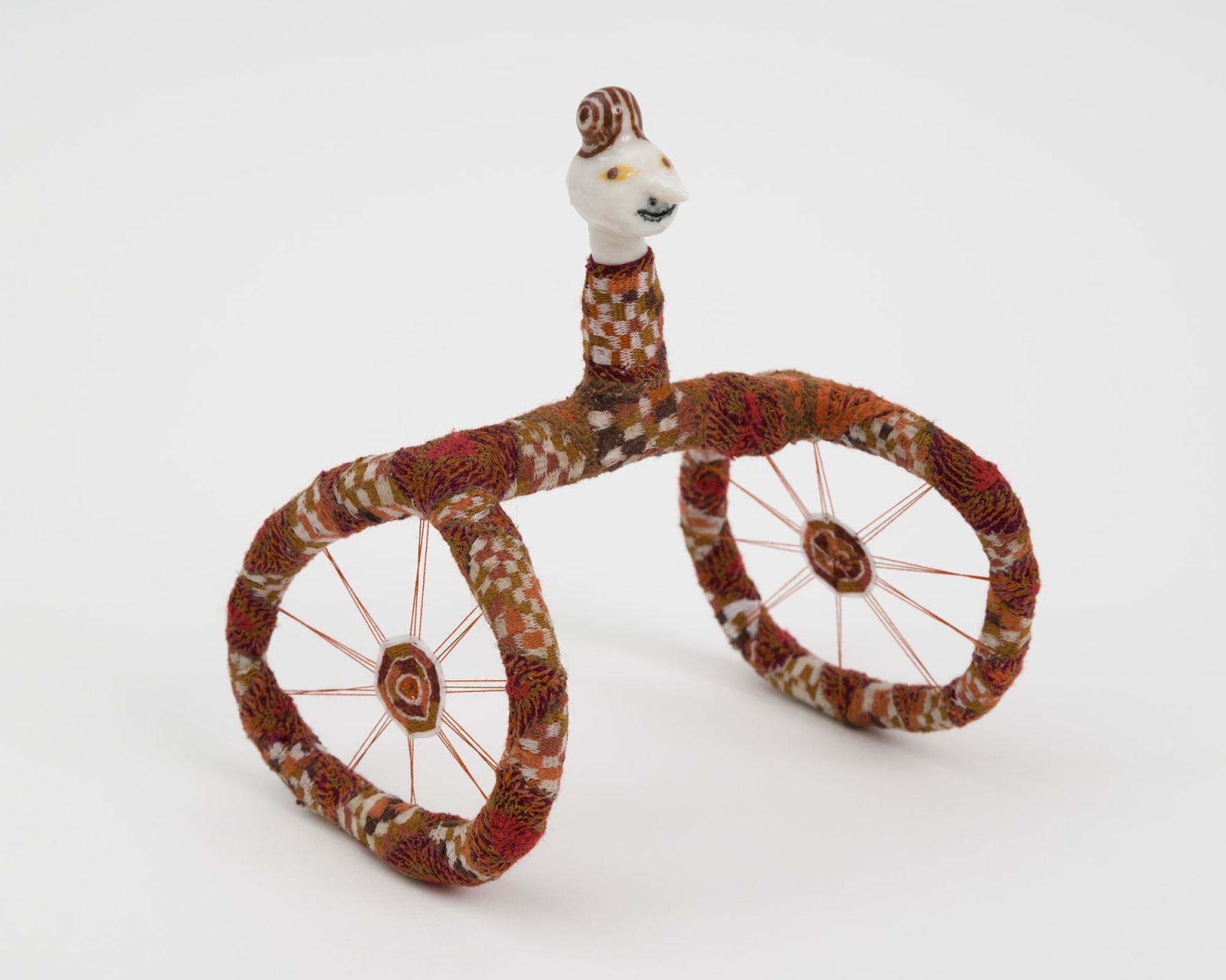 Em Kettner, The Golden Spokes (autumn wheelchair), 2022