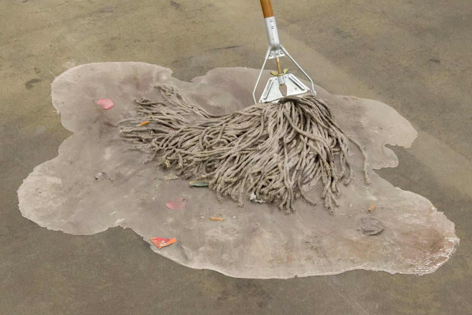 Laure Prouvost, Metal Man - Cleaning the Floor, 2017