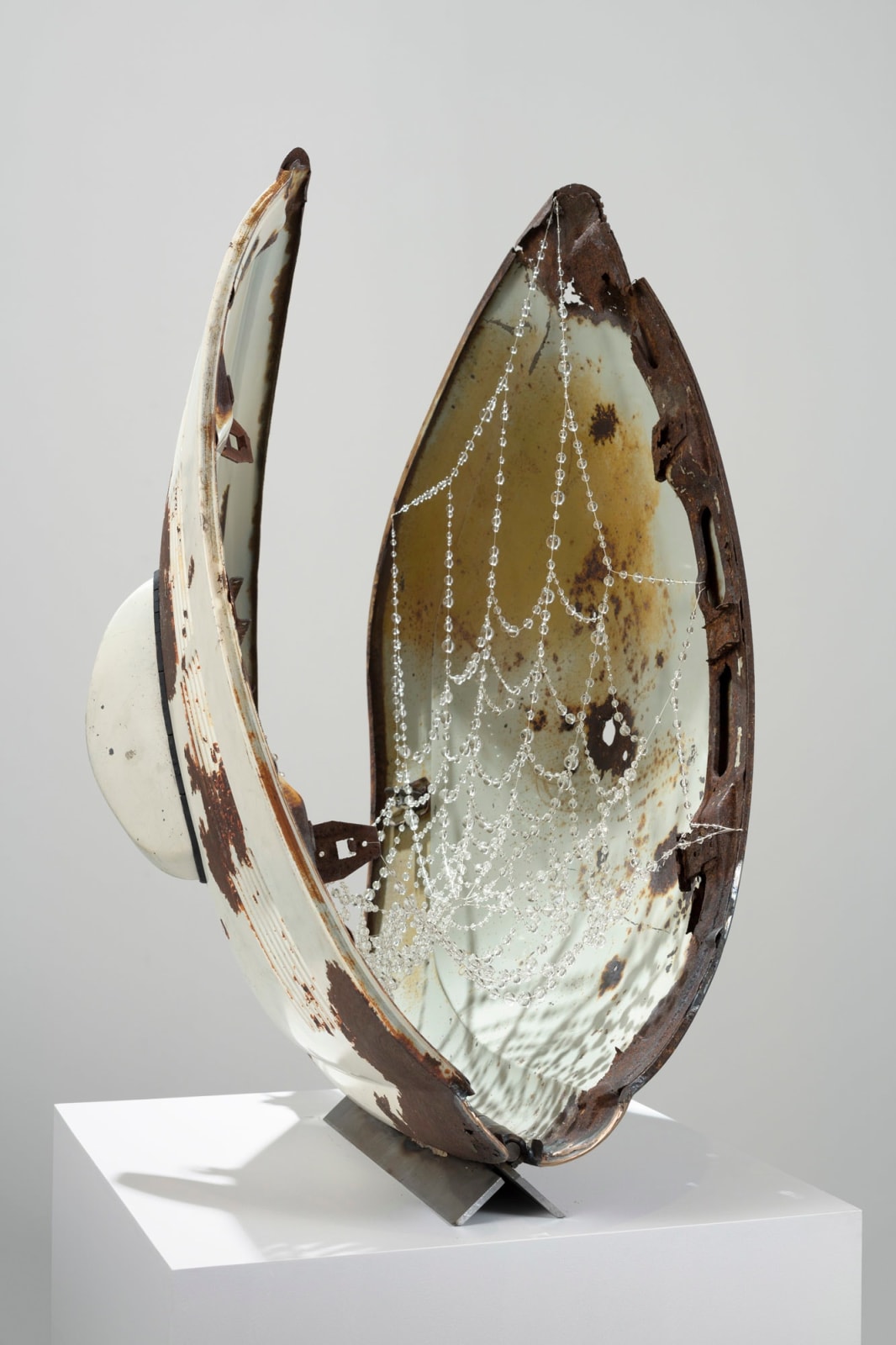 Kathleen Ryan, Generator VII, 2023