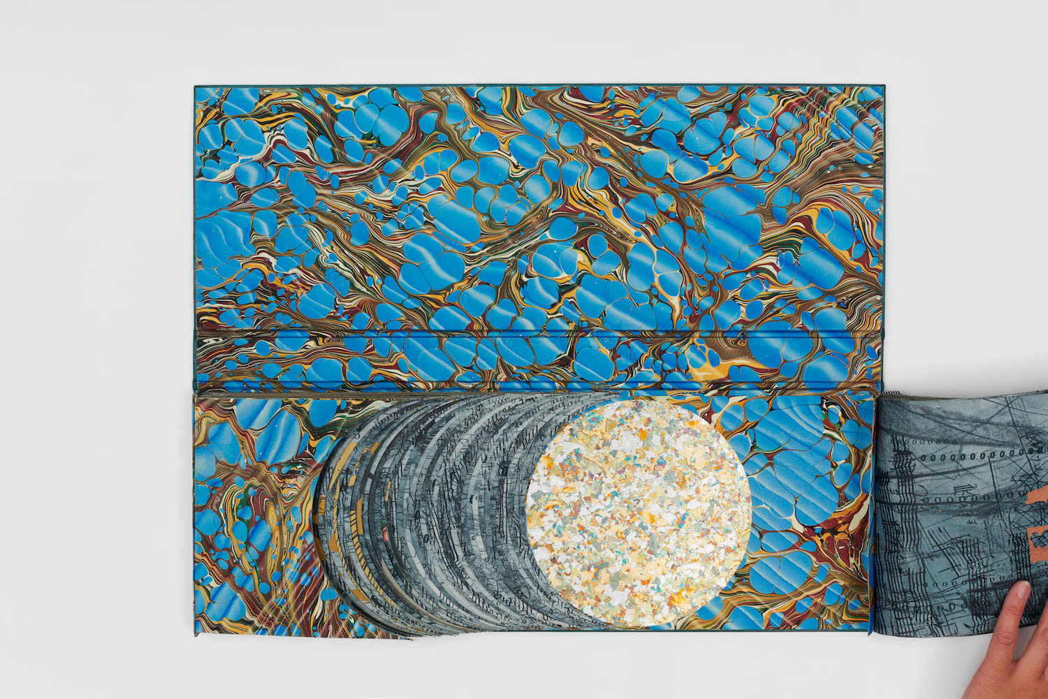 Tammy Nguyen, Four Ways Through A Cave: 4, 2021