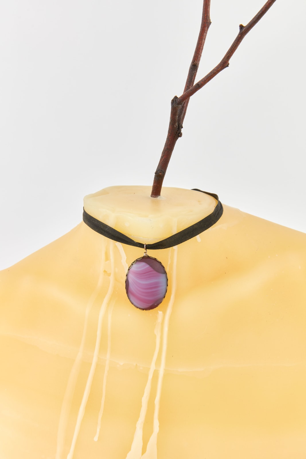 Kelly Akashi, Stratum, 2021