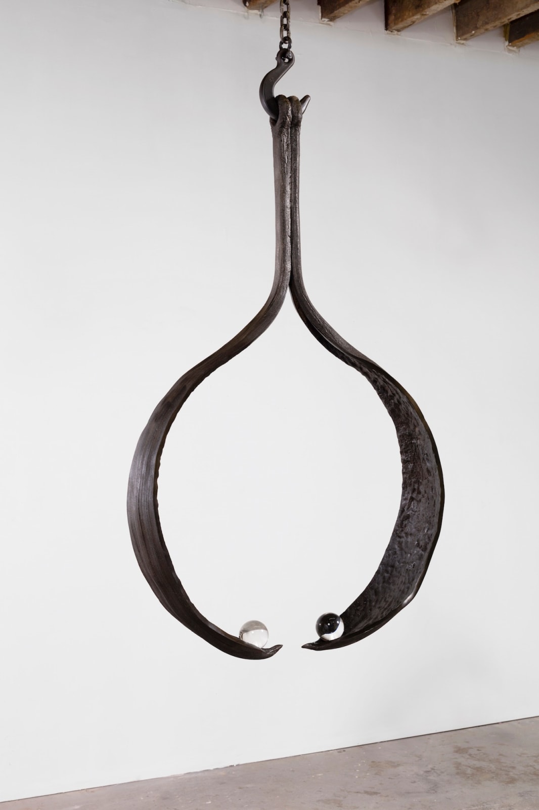 Kathleen Ryan, Caliper, 2017