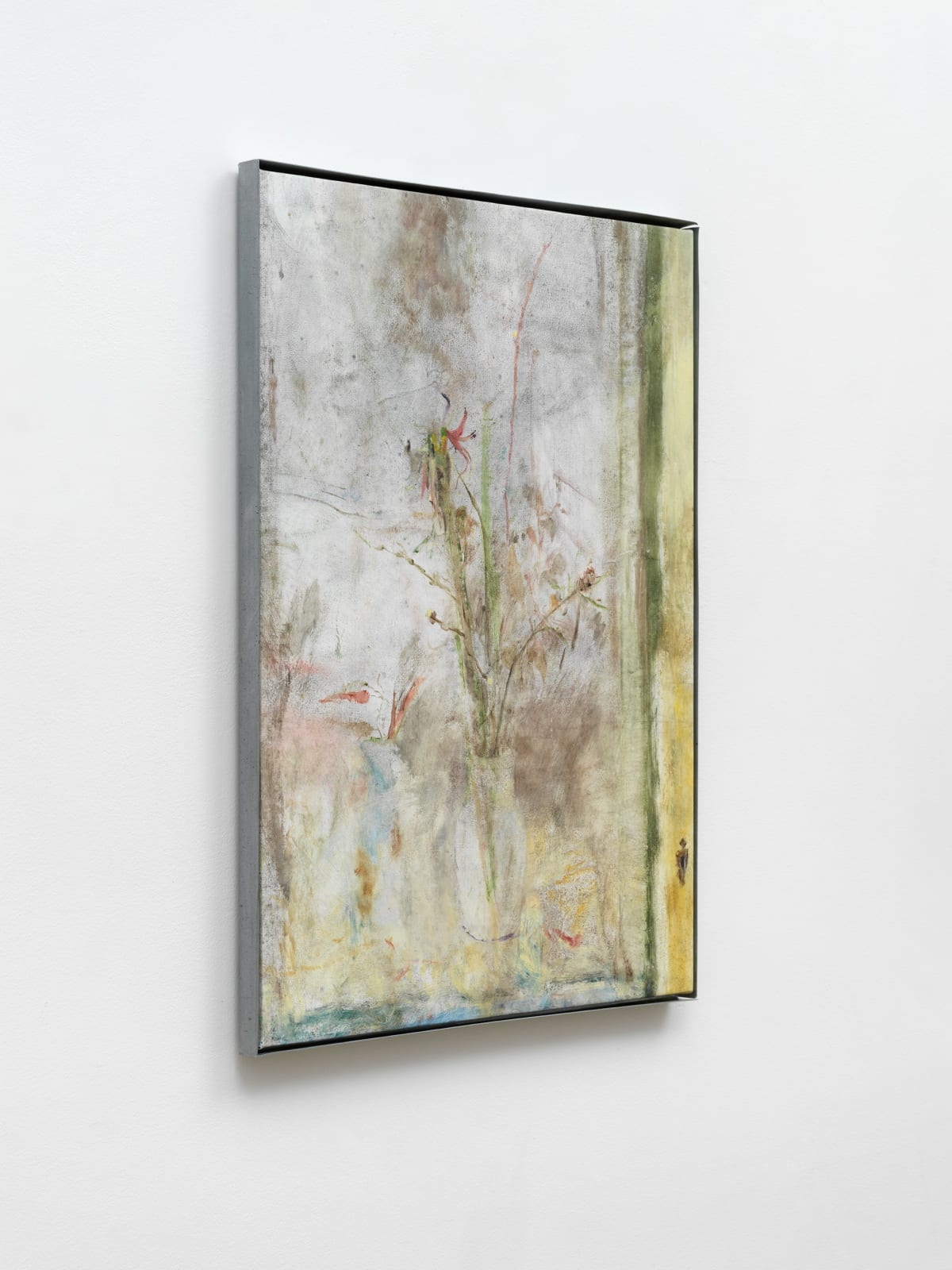 Willa Wasserman, Asters and other dead flowers in the mirror door, 2023