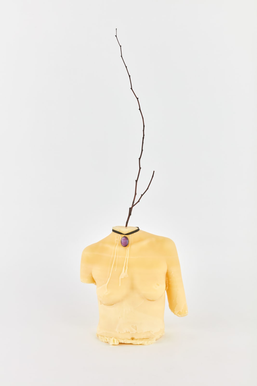 Kelly Akashi, Stratum, 2021