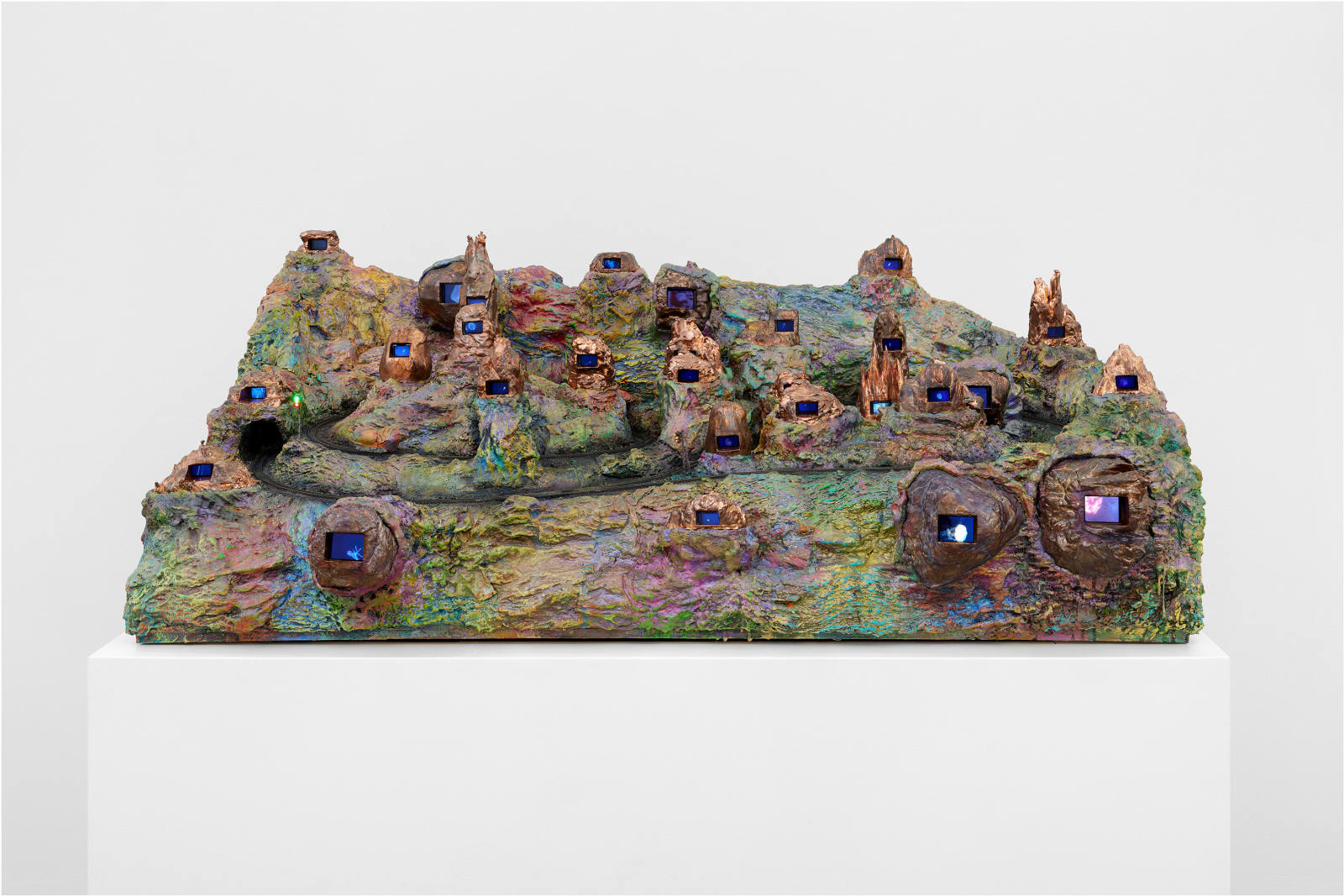 Max Hooper Schneider, Twilight at the Earth’s Crust, 2023