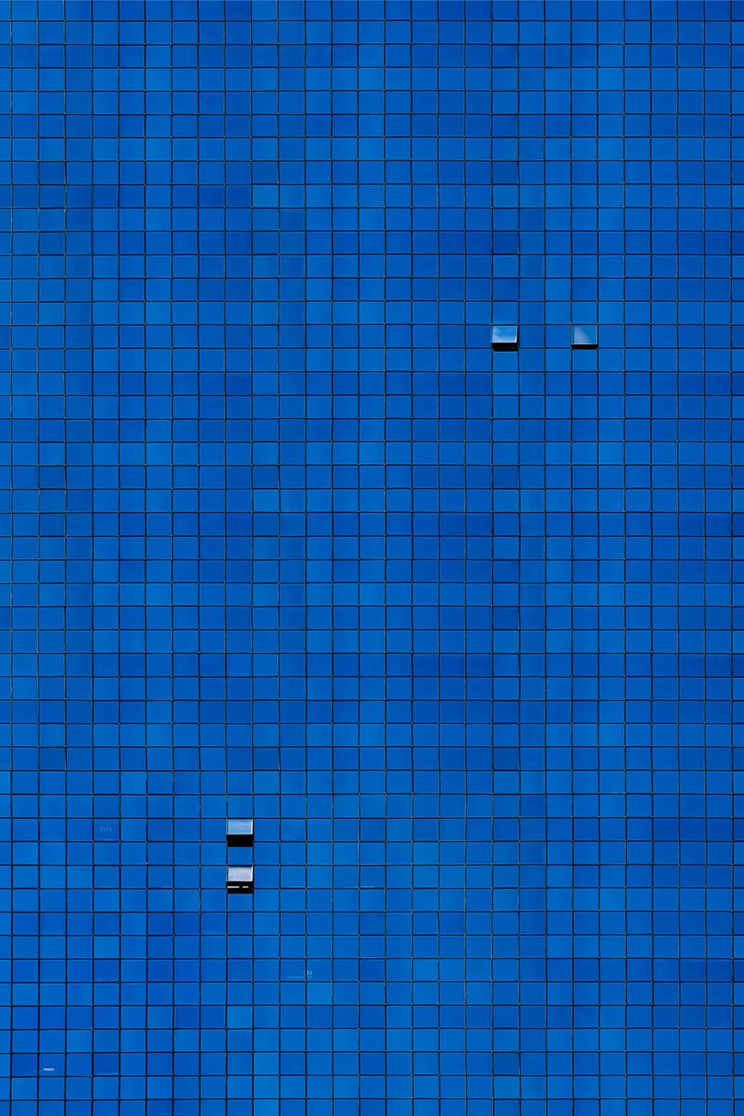 Niv Rozenberg photography Automonument series NYC Manhattan abstract photography