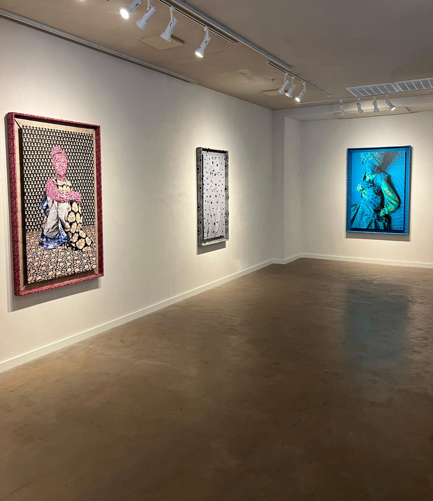 alia ali photograph in fabric wrapped frame yemini bosnian american photographer Sun Valley Idaho art gallery