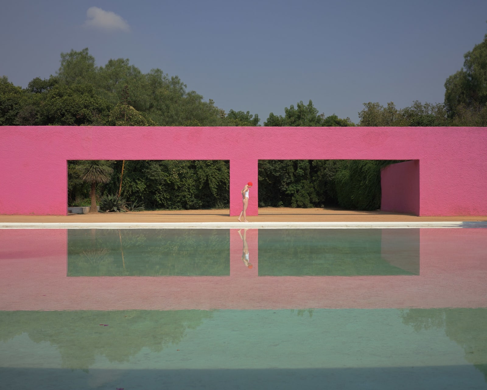 maria svarbova pink sanctum mexico city pools swimmers