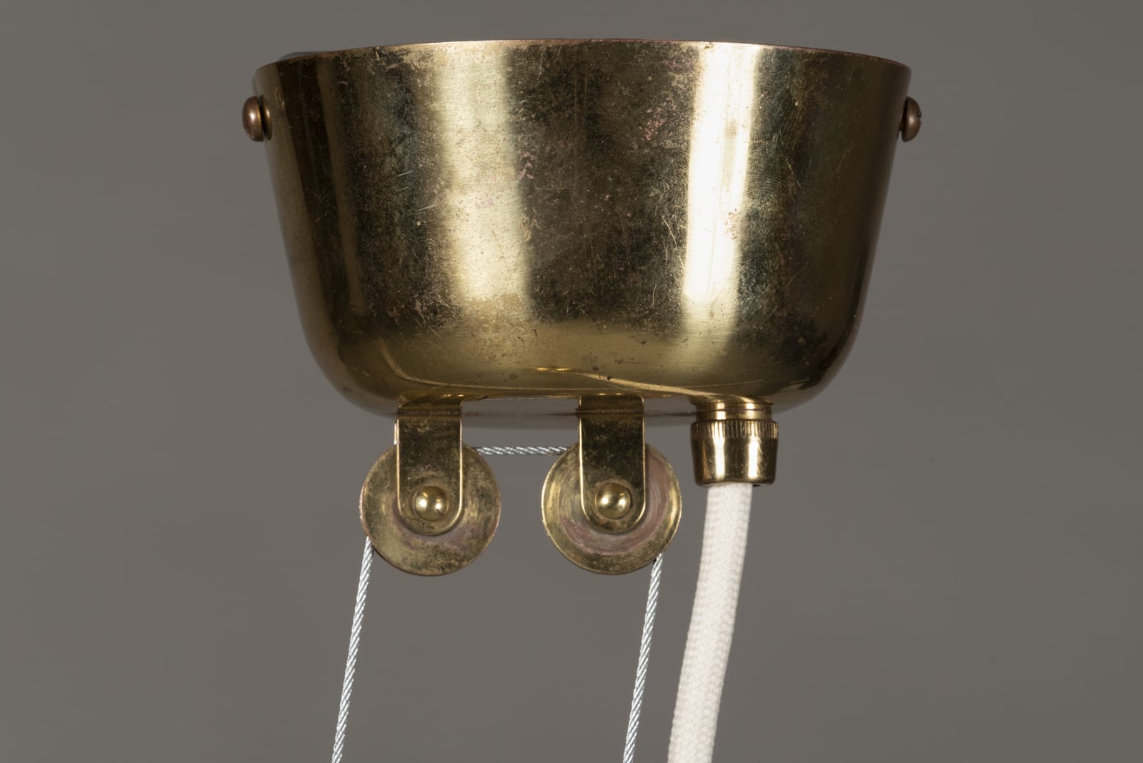 Paavo Tynell, Pair of pendant lamps, 1947