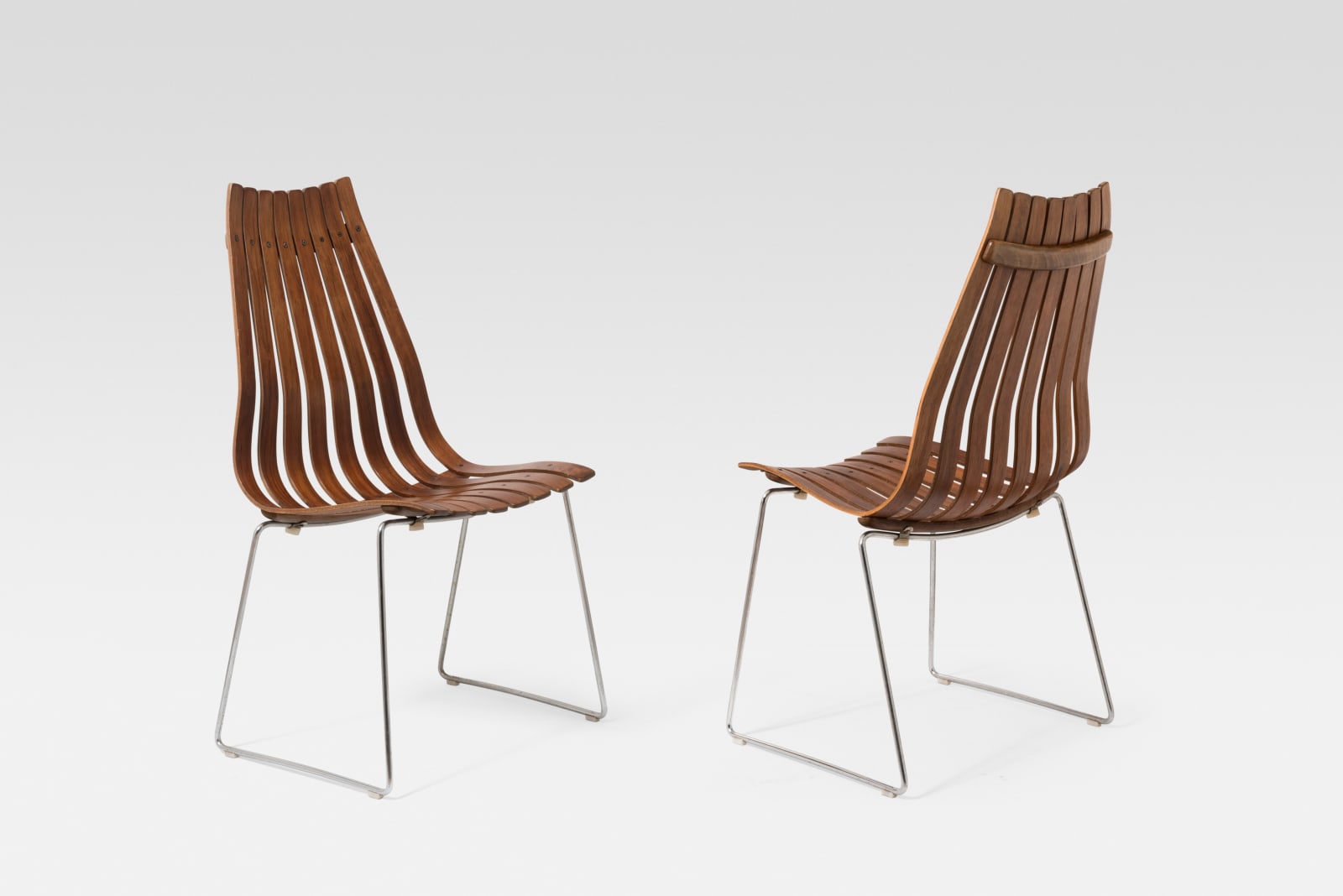 Hans Brattrud, Pair of chairs, 1965