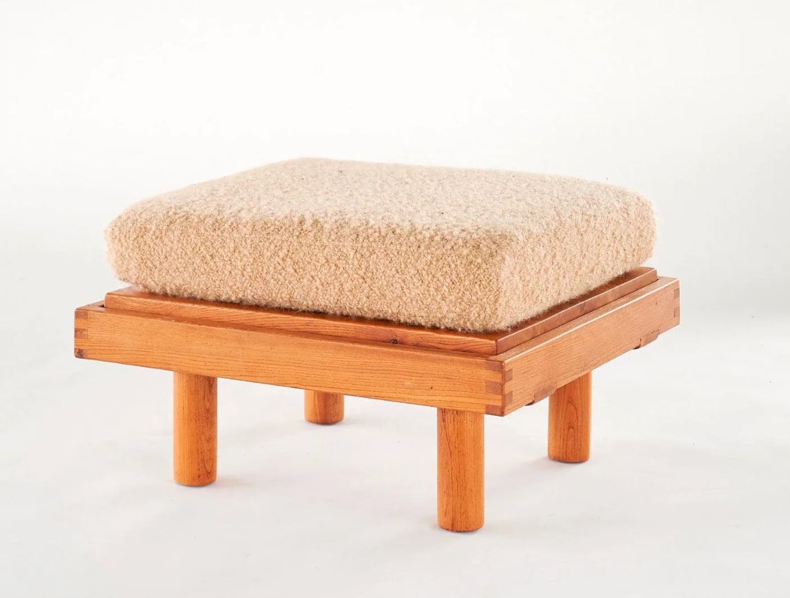 Table, L09 Elmwood Banquette