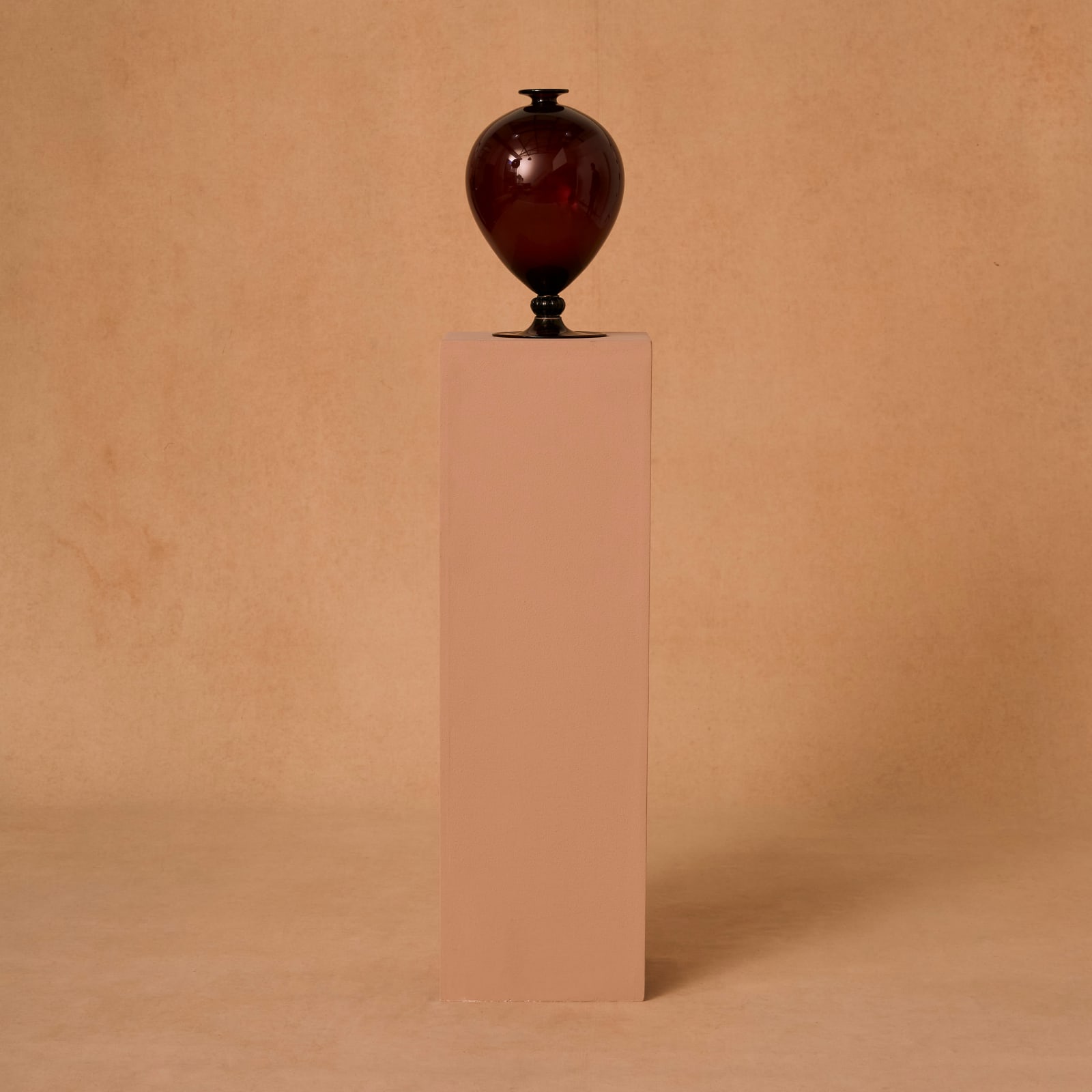 Archive, Vittorio Zecchin Purple Veronese Vase