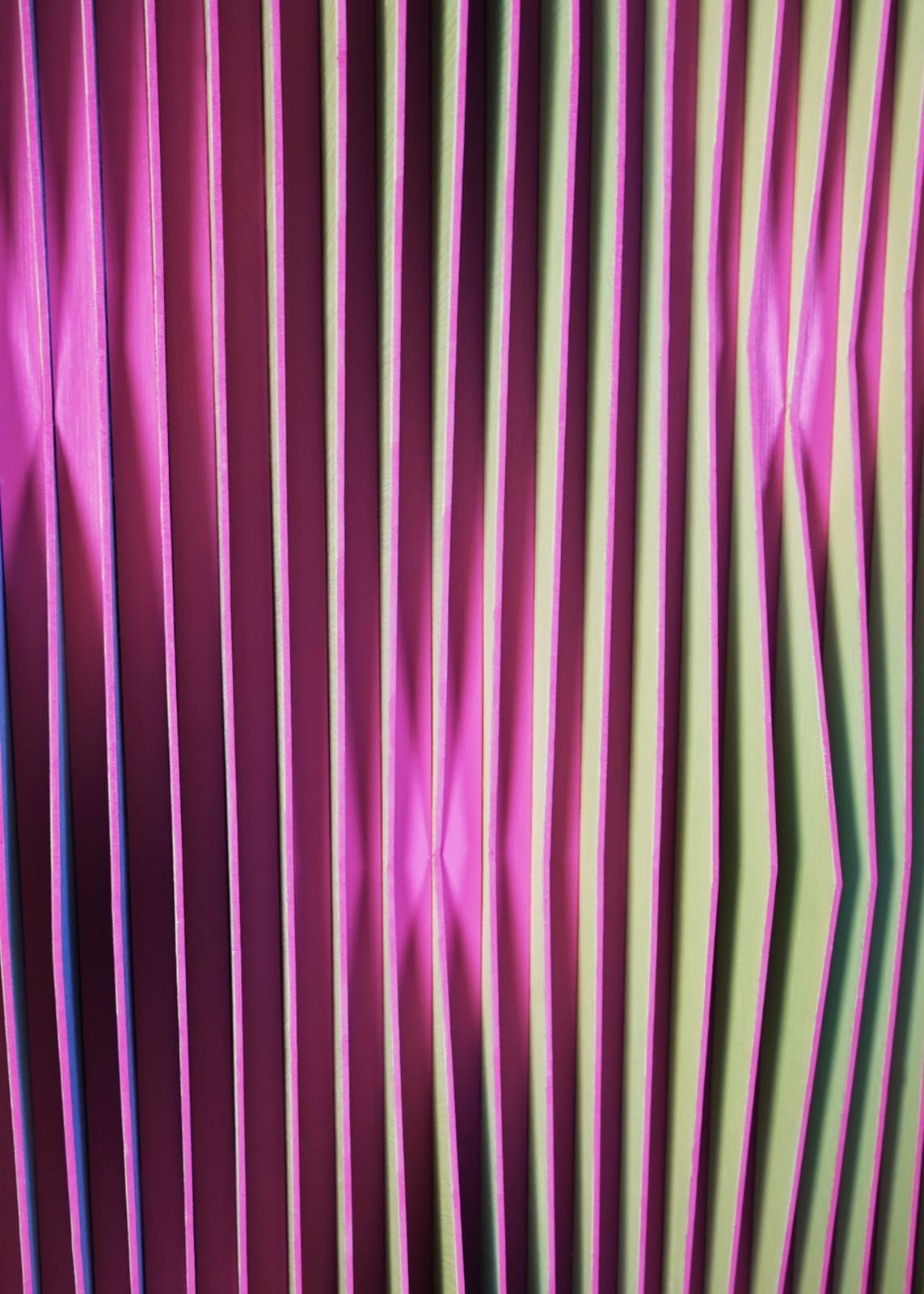 Peter Monaghan, Pink Circle