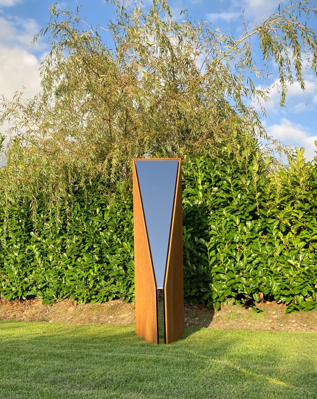Simon Hayes, Horizon