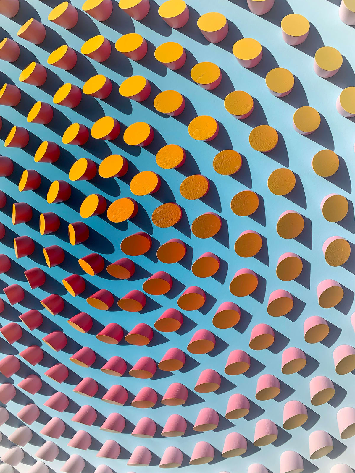 Peter Monaghan, Blue Fade Dowels