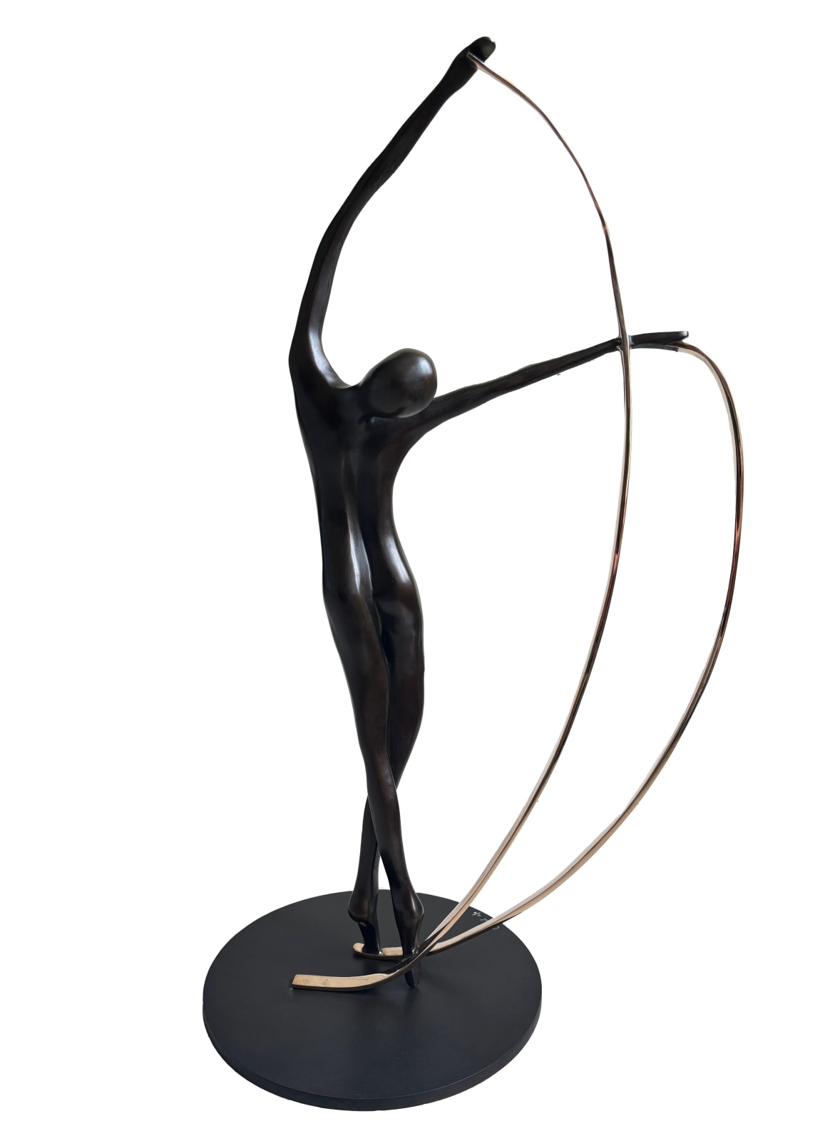 Eamonn Ceannt, Isadora, 2024