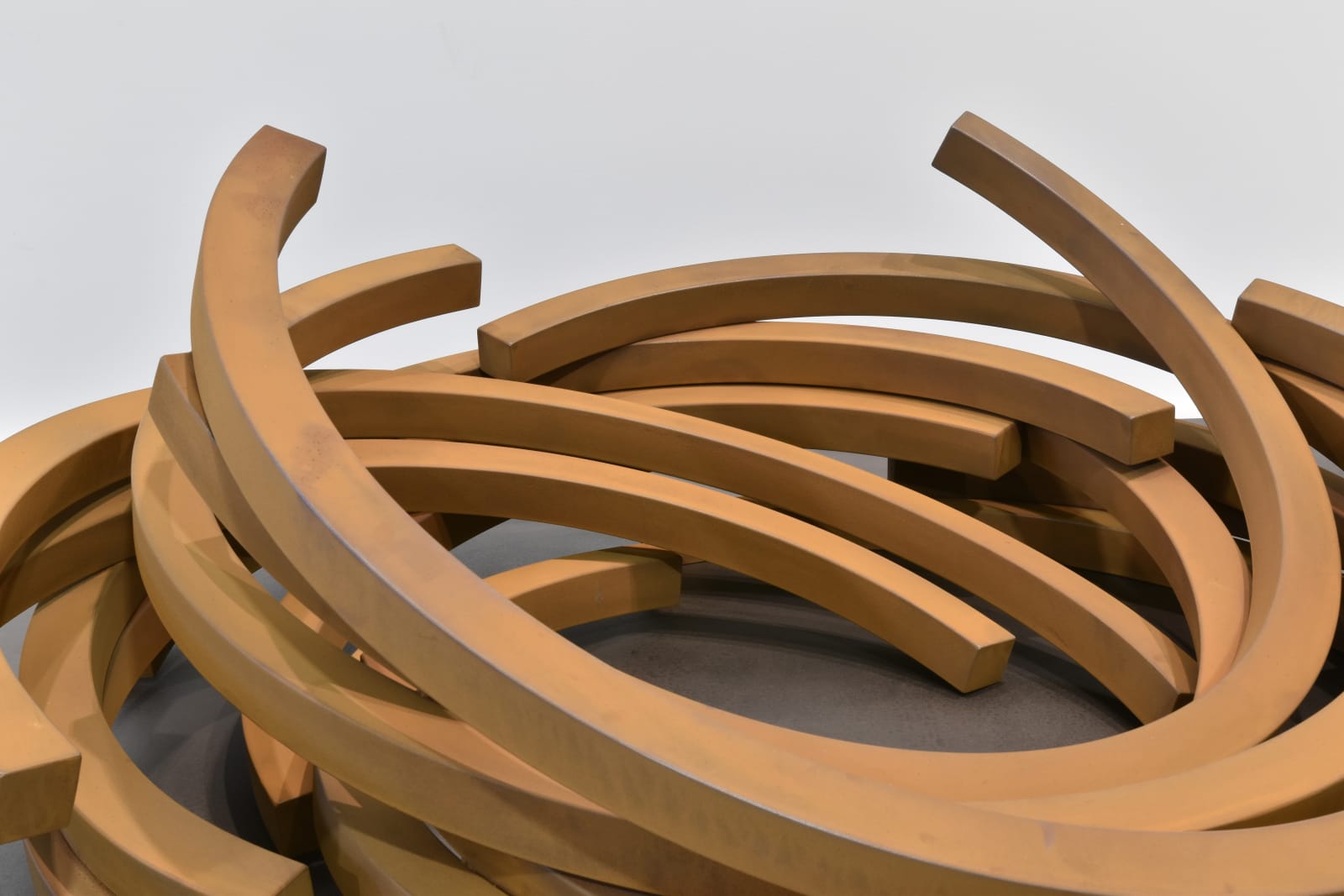 Bernar Venet, Stack: 212.5° Arc x 14, 2023