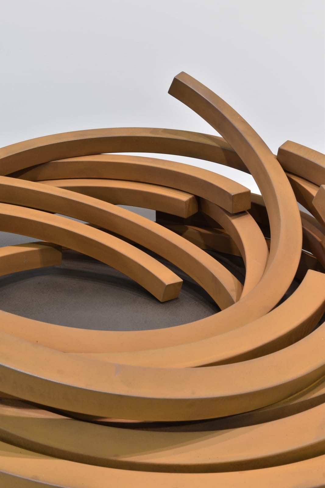 Bernar Venet, Stack: 212.5° Arc x 14, 2023