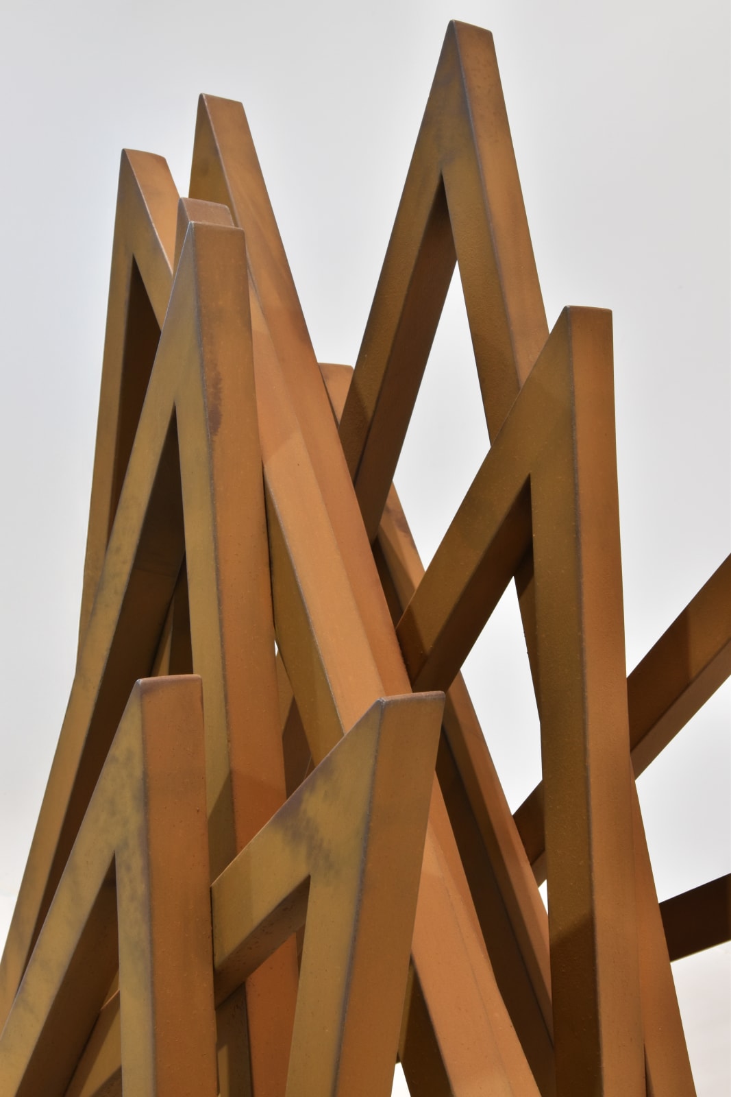 Bernar Venet, 12 Acute Unequal Angles, 2019