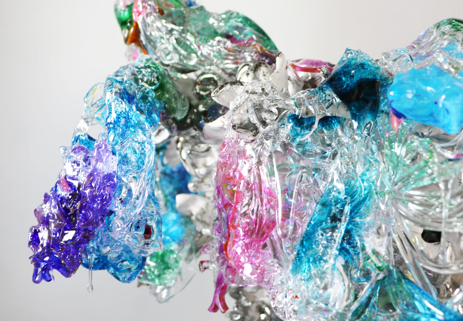 Virginia Leonard, New Knees, 2025