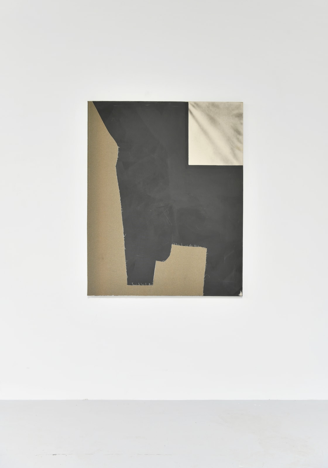 Hugo Koha Lindsay, A hub, in a city, somewhere, 2016