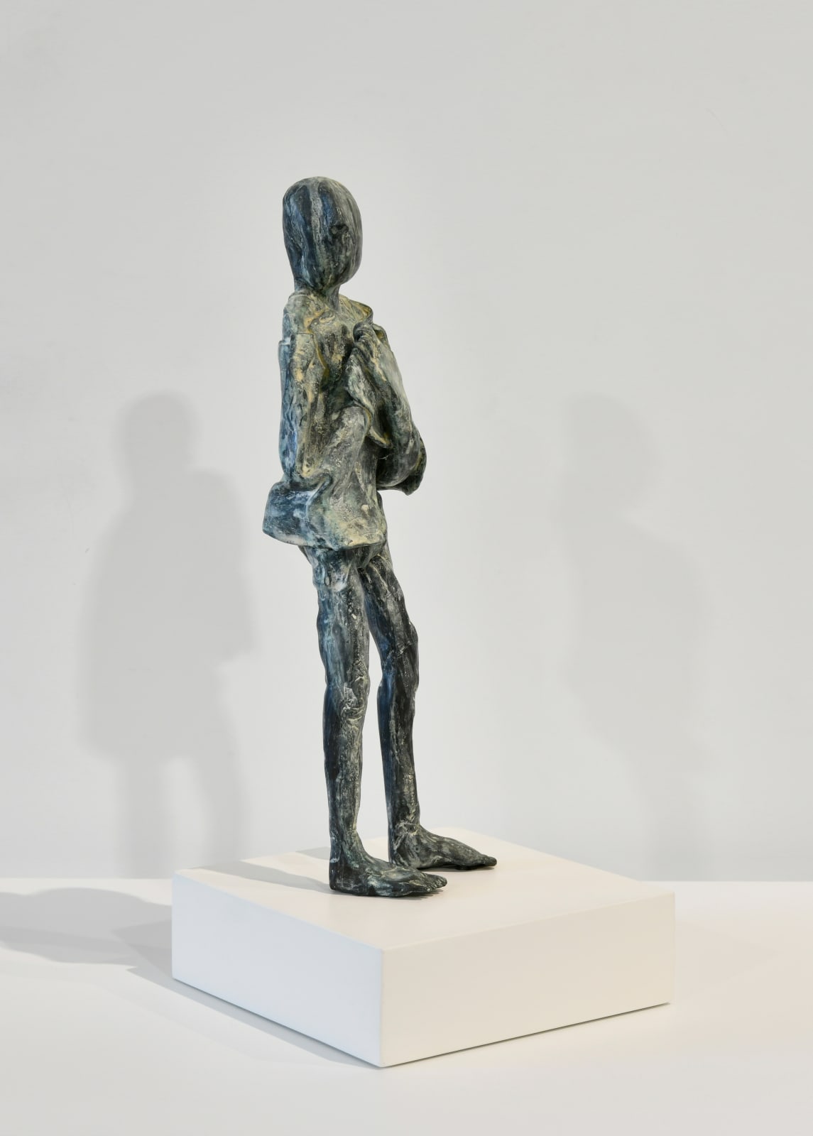 Francis Upritchard, Bronze with Towel, 2007