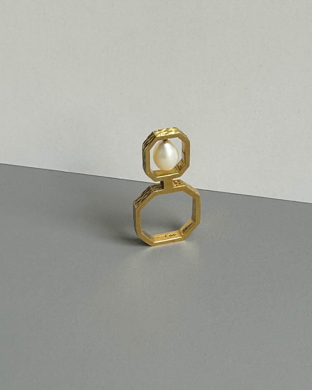 GRIMA, Swinging Pearl Ring, 1970