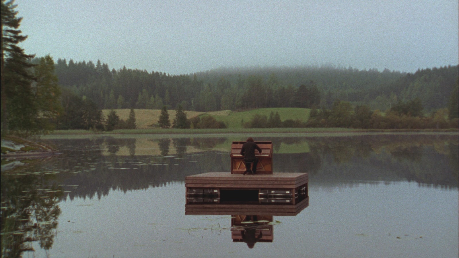 Guido van der Werve, Nummer vier, I don't want to get involved in this. I don't want to be part of this. Talk me out of it., 2005