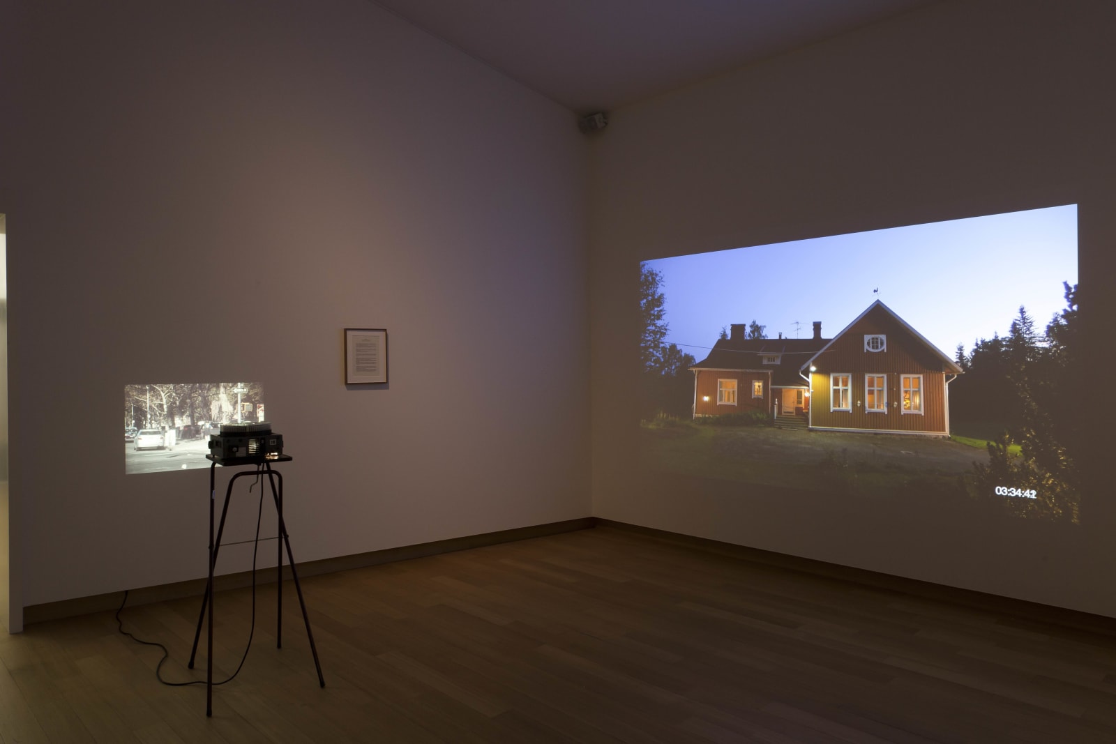 Guido van der Werve, Nummer dertien, emotional poverty in three effugia, 2011