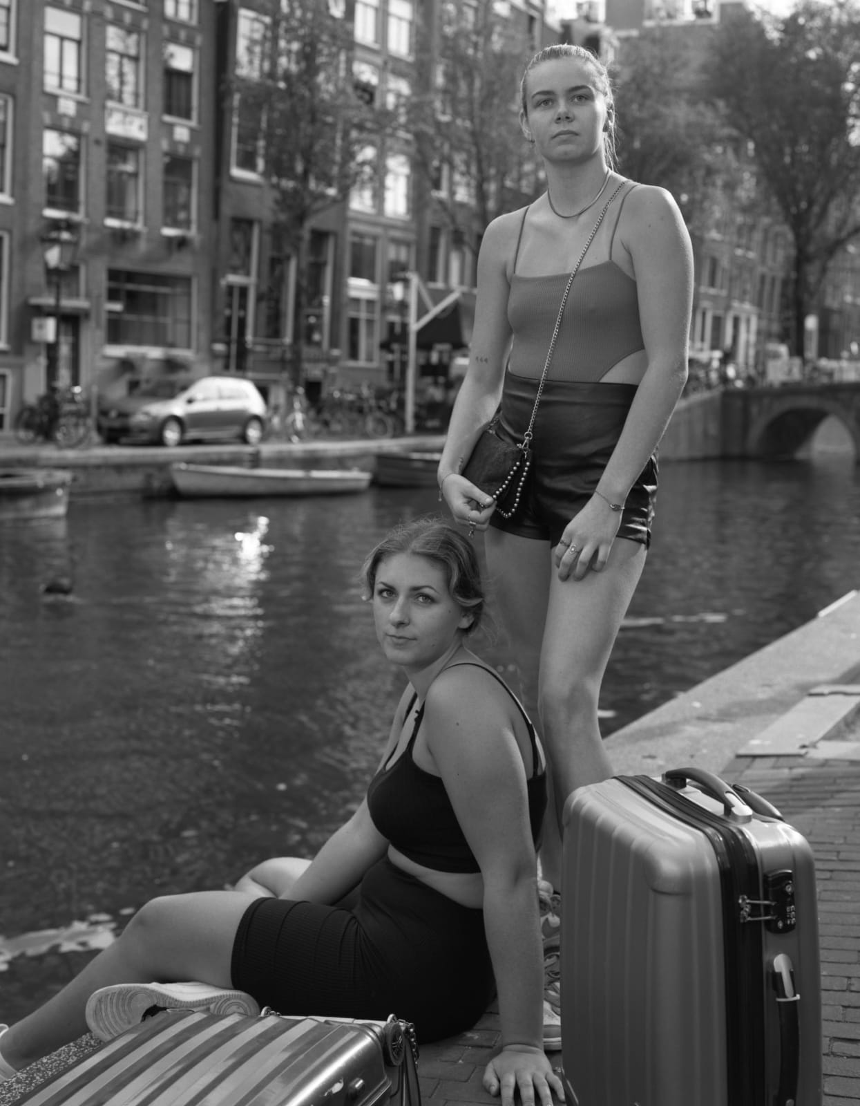 Dana Lixenberg, Floriane and Ornella, Oudezijds Voorburgwal, 2022, 2025