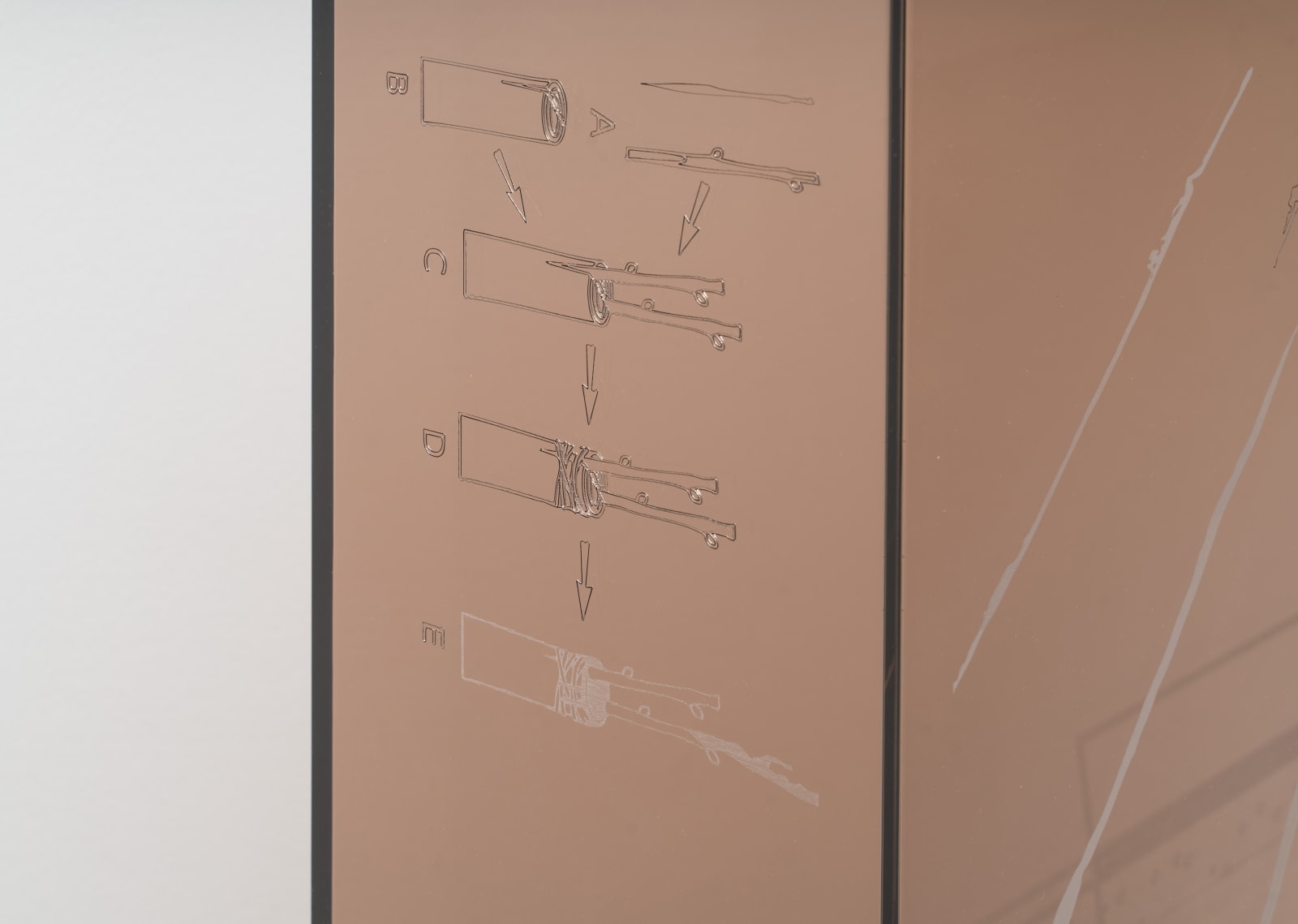 Saskia Noor van Imhoff, thin coat of varnish, 2020