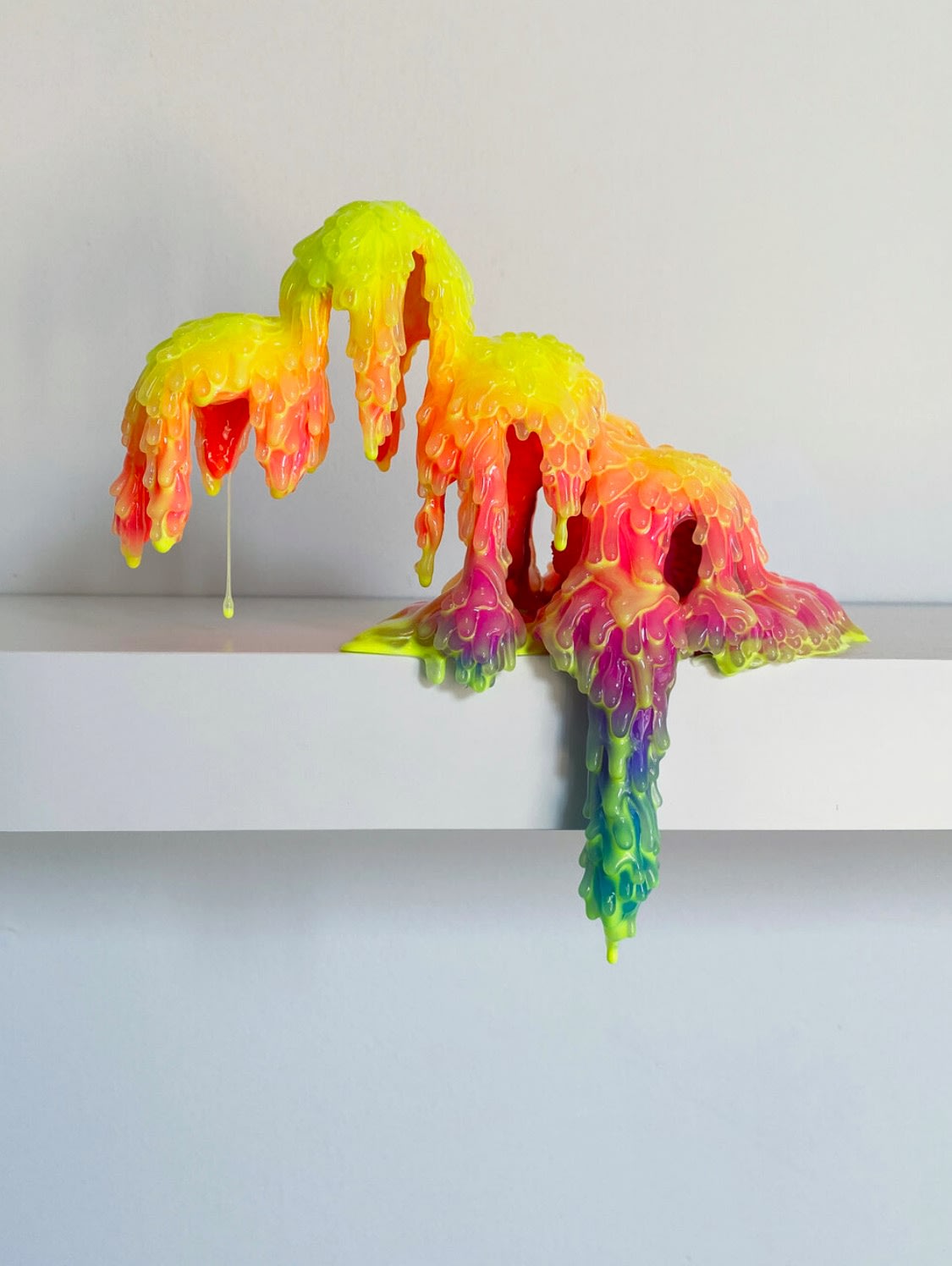 Dan Lam, A Little Off, 2021