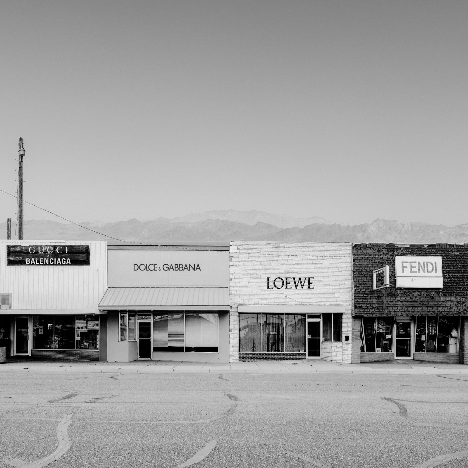 Jeffrey Czum, Strip Mall, 2025