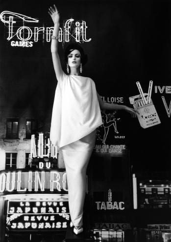 William Klein, Dorothy and Formfit (Vogue)Paris, 1960