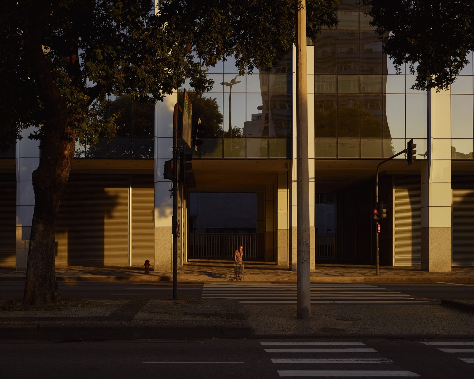 Oli Kellett, Cross Road Blues (Avenida Presidente Vargas, Rio, Brazil), 2019