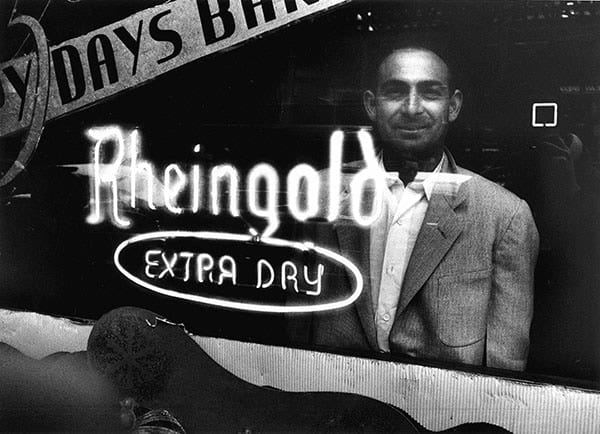 William Klein, Happy Days Bar, New York, 1955